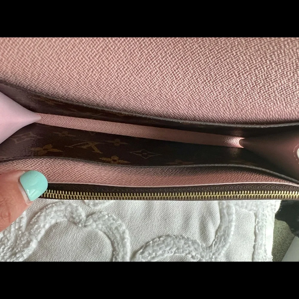 Authentic Brown Monogram Emilie Wallet (Rose Ballerina) Louis Vuitton w/ Date - Picture 11 of 11